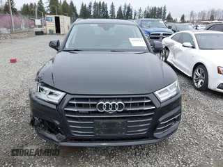 2020 Audi Q5 S line Prestige with VIN WA1F2AFY0L2045966, listed as a IAAI auction lot 41820515 with 60,550 mi miles. Bid and sale history available at carsss.com. Image 12.
