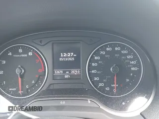 2019 Audi A3 Premium z VIN WAUAUGFF3KA100939, wystawiony jako IAAI lot #42256576 z przebiegiem 52 679 mil mil oraz . Historia ofert i sprzedaży dostępna na DreamBid. Obrazek 7.