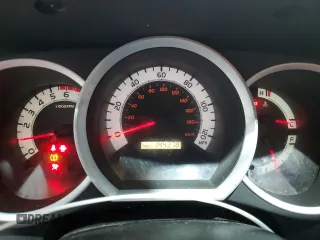 2013 Toyota Tacoma z VIN 5TFPX4EN6DX015170, wystawiony jako Copart lot #50858535 z przebiegiem 144 378 mil mil oraz Szkoda całkowita • Salvage title. Historia ofert i sprzedaży dostępna na DreamBid. Obrazek 9.