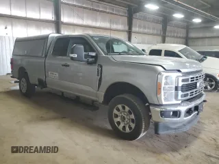 2023 Ford F-250 XL with VIN 1FT7X2BN8PED57681, listed as a Copart auction lot 58341604 with 8,220 mi miles and Salvage title. Bid and sale history available at DreamBid. Image 4.