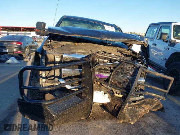 2018 Chevrolet Silverado 1500 Work Truck with VIN 3GCUKNEC8JG402700, listed as a IAAI auction lot 41015830 with 107,781 mi miles. Bid and sale history available at carsss.com. Image 6.