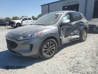2021 Ford Escape SE with VIN 1FMCU0G66MUB28670, listed as a Copart auction lot 50710125 with 83,896 mi miles and Salvage title. Bid and sale history available at DreamBid. Image 1.