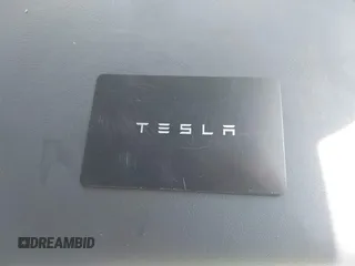2023 Tesla Model 3 z VIN 5YJ3E1EA7PF413311, wystawiony jako IAAI lot #42442055 z przebiegiem 25 270 mil mil oraz . Historia ofert i sprzedaży dostępna na DreamBid. Obrazek 11.