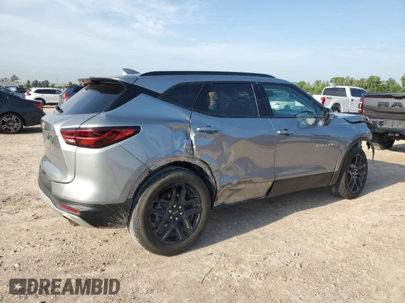 2023 Chevrolet Blazer LT z VIN 3GNKBJRS8PS204164, wystawiony jako Copart lot #56314825 z przebiegiem 26 679 mil mil oraz Szkoda całkowita • Salvage title. Historia ofert i sprzedaży dostępna na DreamBid. Obrazek 3.