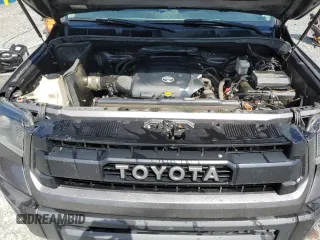 2014 Toyota Tundra 4WD Truck SR5 with VIN 5TFDY5F10EX400758, listed as a Copart auction lot 69950174 with 130,657 mi miles and Salvage Title. Bid and sale history available at carsss.com. Image 11.