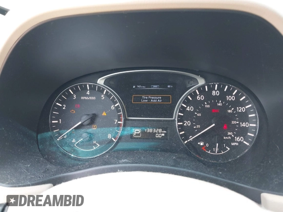2014 Nissan Pathfinder S with VIN 5N1AR2MM3EC723572, listed as a IAAI auction lot 42657522 with 138,328 mi miles and . Bid and sale history available at DreamBid. Image 7.
