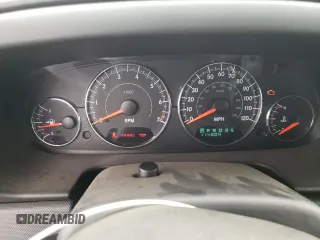 2004 Chrysler Sebring LX with VIN 1C3EL45X74N327583, listed as a Copart auction lot 82833194 with 114,804 mi miles and Salvage Title. Bid and sale history available at DreamBid. Image 9.