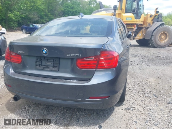 2014 BMW 3 Series 320i xDrive with VIN WBA3C3C57EP662795, listed as a IAAI auction lot 42267683 with 153,451 mi miles and . Bid and sale history available at DreamBid. Image 21.