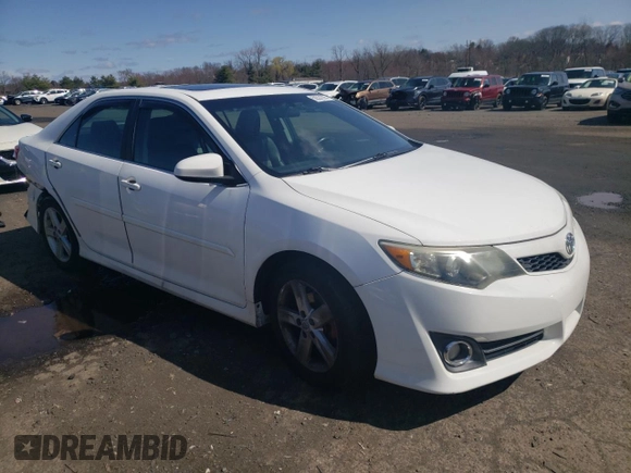 2013 Toyota Camry L with VIN 4T1BF1FKXDU658330, listed as a Copart auction lot 50531095 with 211,612 mi miles and Salvage Title. Bid and sale history available at carsss.com. Image 4.