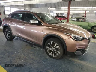 2017 Infiniti QX30 Luxury with VIN SJKCH5CR3HA021621, listed as a Copart auction lot 38321254 with 72,103 mi miles. Bid and sale history available at carsss.com. Image 4.