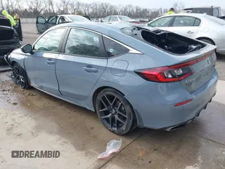 2024 Honda Civic Sport Touring z VIN 19XFL1G85RE004486, wystawiony jako IAAI lot #42052473 z przebiegiem 25 003 mil mil oraz . Historia ofert i sprzedaży dostępna na DreamBid. Obrazek 3.