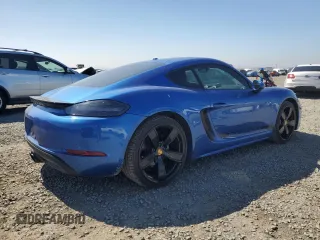 2018 Porsche Cayman with VIN WP0AA2A86JS260152, listed as a Copart auction lot 46899655 with 43,611 mi miles and Clean Title. Bid and sale history available at DreamBid. Image 3.