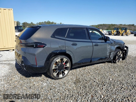 2023 BMW XM z VIN 5YM23CS03P9S57455, wystawiony jako Copart lot #87658815 z przebiegiem Nie podano mil oraz Szkoda całkowita • Salvage title. Historia ofert i sprzedaży dostępna na DreamBid. Obrazek 3.