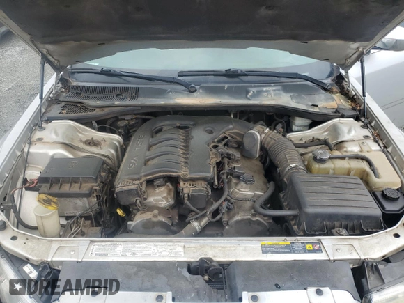 2005 Chrysler 300 with VIN 2C3JA53G95H621512, listed as a Copart auction lot 51285465 with 260,445 mi miles and Salvage Title. Bid and sale history available at carsss.com. Image 11.