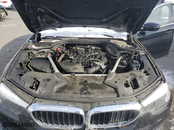 2019 BMW 5 Series 530i xDrive with VIN WBAJA7C55KWW18669, listed as a Copart auction lot 41982755 with 162,503 mi miles and Clean Title. Bid and sale history available at carsss.com. Image 11.