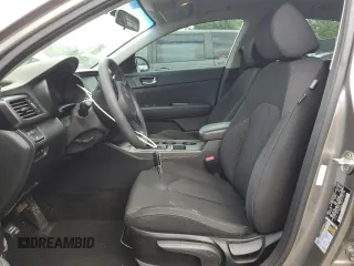 2018 Kia Optima LX z VIN 5XXGT4L36JG263158, wystawiony jako Copart lot #57028335 z przebiegiem 43 050 mil mil oraz Szkoda całkowita • Salvage title. Historia ofert i sprzedaży dostępna na DreamBid. Obrazek 7.