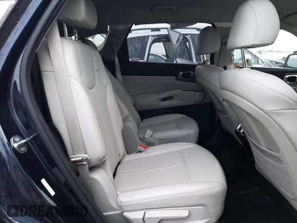 2022 Kia Sorento EX z VIN KNDRH4LG7N5069116, wystawiony jako Copart lot #86407844 z przebiegiem 57 409 mil mil oraz Szkoda całkowita • Salvage title. Historia ofert i sprzedaży dostępna na DreamBid. Obrazek 11.