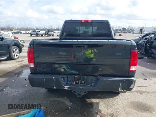 2017 Ram 1500 SLT z VIN 1C6RR6GG3HS775368, wystawiony jako IAAI lot #41374108 z przebiegiem 146 811 mil mil oraz . Historia ofert i sprzedaży dostępna na DreamBid. Obrazek 17.