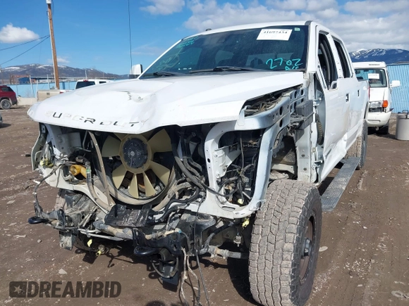 2018 Ford Super Duty F-250 SRW XL with VIN 1FT7W2BT0JEB96817, listed as a IAAI auction lot 41697434 with 58,434 mi miles. Bid and sale history available at carsss.com. Image 6.