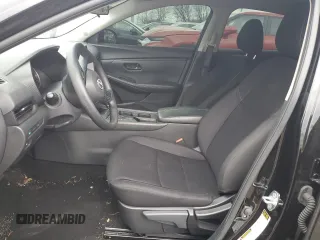 2024 Nissan Sentra S z VIN 3N1AB8BV1RY282855, wystawiony jako Copart lot #43972635 z przebiegiem 19 728 mil mil oraz Szkoda całkowita • Salvage title. Historia ofert i sprzedaży dostępna na DreamBid. Obrazek 7.