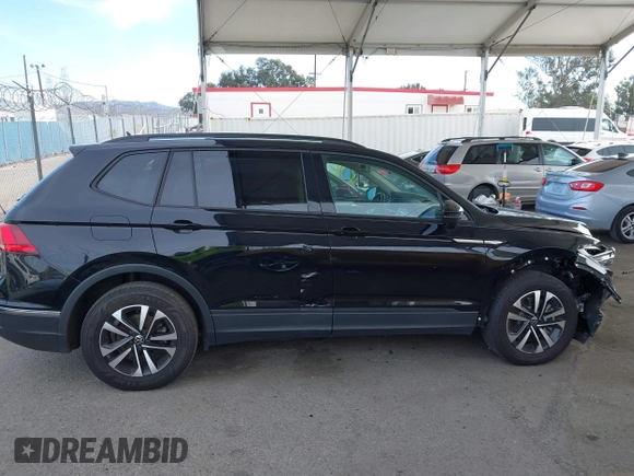 2023 Volkswagen Tiguan S with VIN 3VVRB7AX7PM109974, listed as a IAAI auction lot 41686163 with 42,284 mi miles and . Bid and sale history available at DreamBid. Image 13.