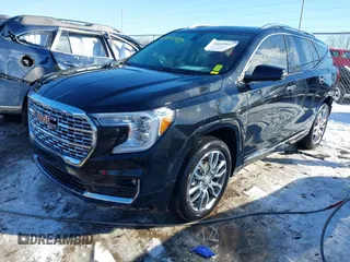 2024 GMC Terrain Denali with VIN 3GKALXEG7RL286363, listed as a IAAI auction lot 41610957 with 1,989 mi miles and . Bid and sale history available at DreamBid. Image 18.