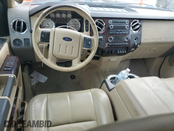 2010 Ford F-350 XL с VIN 1FTWW3BR3AEA51566, выставлен на аукционе Copart как лот 54709095 с пробегом 189 895 миль миль и Списание • Salvage title. История ставок и продаж доступна на DreamBid. Изображение 8.