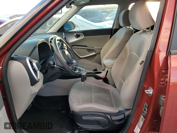2020 Kia Soul S with VIN KNDJ23AU9L7082355, listed as a Copart auction lot 45051825 with 25,107 mi miles and Salvage Title. Bid and sale history available at carsss.com. Image 7.