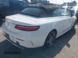 2019 Mercedes-Benz E-Class E 450 with VIN WDD1K6HB6KF082992, listed as a IAAI auction lot 41976755 with 44,795 mi miles. Bid and sale history available at carsss.com. Image 4.