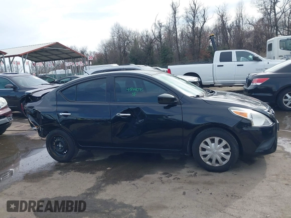 2016 Nissan Versa S with VIN 3N1CN7AP2GL842700, listed as a IAAI auction lot 41844095 with 117,206 mi miles. Bid and sale history available at carsss.com. Image 13.