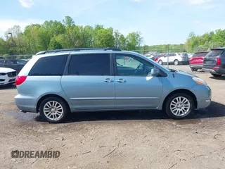 2008 Toyota Sienna XLE with VIN 5TDZK22C88S123039, listed as a IAAI auction lot 42055998 with 139,206 mi miles and . Bid and sale history available at DreamBid. Image 13.
