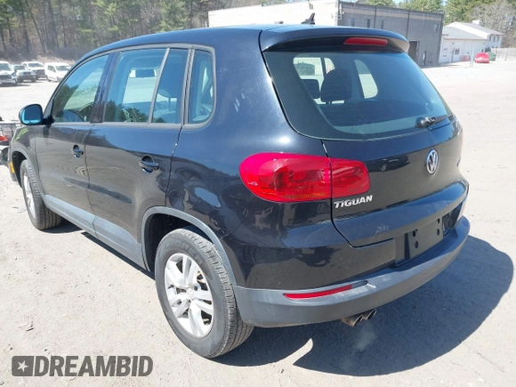 2012 Volkswagen Tiguan SEL with VIN WVGAV7AX4CW524596, listed as a IAAI auction lot 42042966 with 100,986 mi miles and . Bid and sale history available at DreamBid. Image 3.