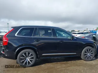 2024 Volvo XC90 Plus Bright Theme with VIN YV4062PE2R1218604, listed as a IAAI auction lot 41535490 with 698 mi miles. Bid and sale history available at carsss.com. Image 14.