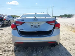 2014 Hyundai Elantra z VIN KMHDH6AH1EU025261, wystawiony jako IAAI lot #42021543 z przebiegiem 147 812 mil mil oraz . Historia ofert i sprzedaży dostępna na DreamBid. Obrazek 6.