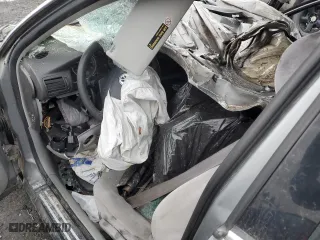 2003 Volkswagen Passat GLS with VIN WVWPD63B63P033986, listed as a Copart auction lot 43545515 with 0 mi miles and Salvage Title. Bid and sale history available at carsss.com. Image 8.
