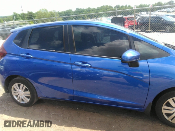 2016 Honda Fit LX с VIN JHMGK5H59GX003386, выставлен на аукционе IAAI как лот 42758342 с пробегом 156 471 миль миль и . История ставок и продаж доступна на DreamBid. Изображение 13.