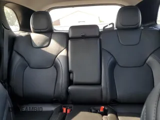 2020 Jeep Cherokee Limited with VIN 1C4PJMDX1LD589101, listed as a Copart auction lot 61847385 with 48,126 mi miles and Salvage title. Bid and sale history available at DreamBid. Image 10.