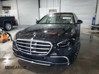2021 Mercedes-Benz S 580 with VIN W1K6G7GB2MA045758, listed as a Copart auction lot 51275465 with 23,607 mi miles and Salvage Title. Bid and sale history available at DreamBid. Image 13.