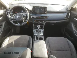 2021 Kia Seltos S with VIN KNDEU2AA0M7189890, listed as a Copart auction lot 84733084 with 41,495 mi miles and Salvage Title. Bid and sale history available at DreamBid. Image 8.