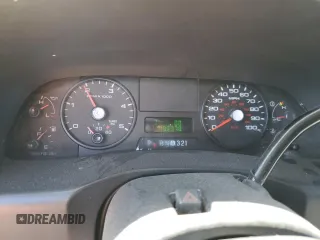 2006 Ford F-250 XL z VIN 1FTSW21P66ED20126, wystawiony jako Copart lot #64428664 z przebiegiem 193 378 mil mil oraz Nie do naprawy • Non repairable. Historia ofert i sprzedaży dostępna na DreamBid. Obrazek 9.