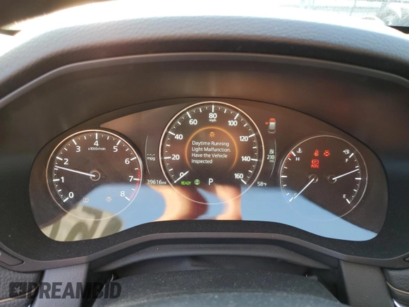 2024 Mazda CX-90 Preferred Plus with VIN JM3KKCHD2R1120585, listed as a Copart auction lot 59357025 with 39,616 mi miles and Salvage title. Bid and sale history available at DreamBid. Image 9.