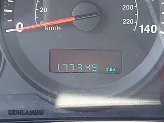 2005 Jeep Grand Cherokee Laredo с VIN 1J4HR48N65C530330, выставлен на аукционе IAAI как лот 42733901 с пробегом 177 349 миль миль и . История ставок и продаж доступна на DreamBid. Изображение 7.
