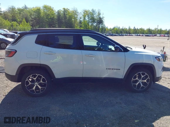 2024 Jeep Compass Limited с VIN 3C4NJDCN0RT164821, выставлен на аукционе IAAI как лот 42352628 с пробегом 8 203 миль миль и . История ставок и продаж доступна на DreamBid. Изображение 13.
