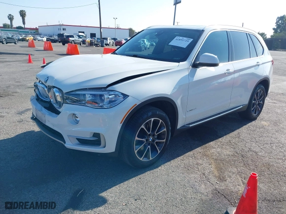 2017 BMW X5 sDrive35i with VIN 5UXKR2C53H0U19763, listed as a IAAI auction lot 41895725 with 101,361 mi miles. Bid and sale history available at carsss.com. Image 17.