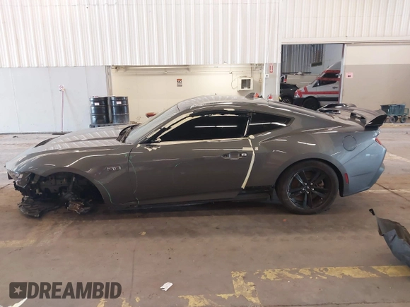2024 Ford Mustang GT with VIN 1FA6P8CF9R5419104, listed as a IAAI auction lot 42304522 with 6,721 mi miles and . Bid and sale history available at DreamBid. Image 15.