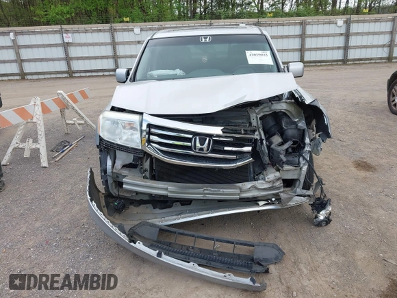 2012 Honda Pilot EX-L with VIN 5FNYF3H5XCB004016, listed as a IAAI auction lot 42059035 with 201,888 mi miles and . Bid and sale history available at carsss.com. Image 12.