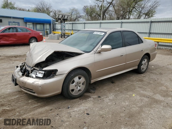 2001 Honda Accord EX z VIN 1HGCG165X1A045185, wystawiony jako Copart lot #51021305 z przebiegiem Nie podano mil oraz Szkoda całkowita • Salvage title. Historia ofert i sprzedaży dostępna na DreamBid. Obrazek 1.