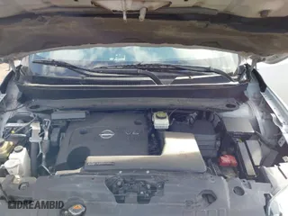 2016 Nissan Pathfinder S with VIN 5N1AR2MN3GC603086, listed as a IAAI auction lot 41699138 with 177,863 mi miles. Bid and sale history available at carsss.com. Image 10.