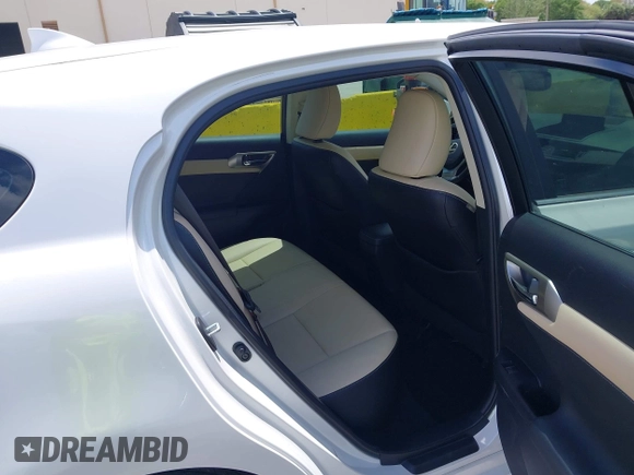 2017 Lexus CT with VIN JTHKD5BH6H2290269, listed as a IAAI auction lot 42083451 with 47,374 mi miles. Bid and sale history available at carsss.com. Image 8.