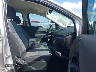 2017 Ford Escape S with VIN 1FMCU0F75HUB42950, listed as a IAAI auction lot 41830024 with 48,513 mi miles. Bid and sale history available at carsss.com. Image 5.